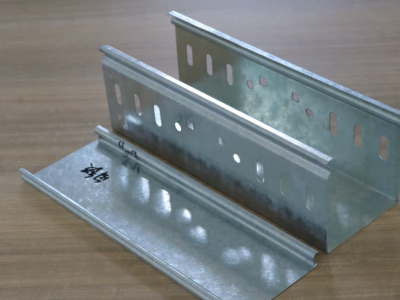 خود تالا لگانے والی کیبل ٹرے