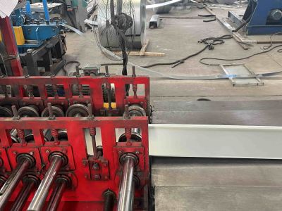 کیبل ٹرے کہنی